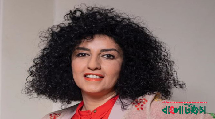 Iran women's activist Narges Mohammadi wins peace Nobel